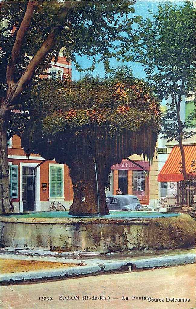 13 Salon de Provence La Fontaine.jpg
